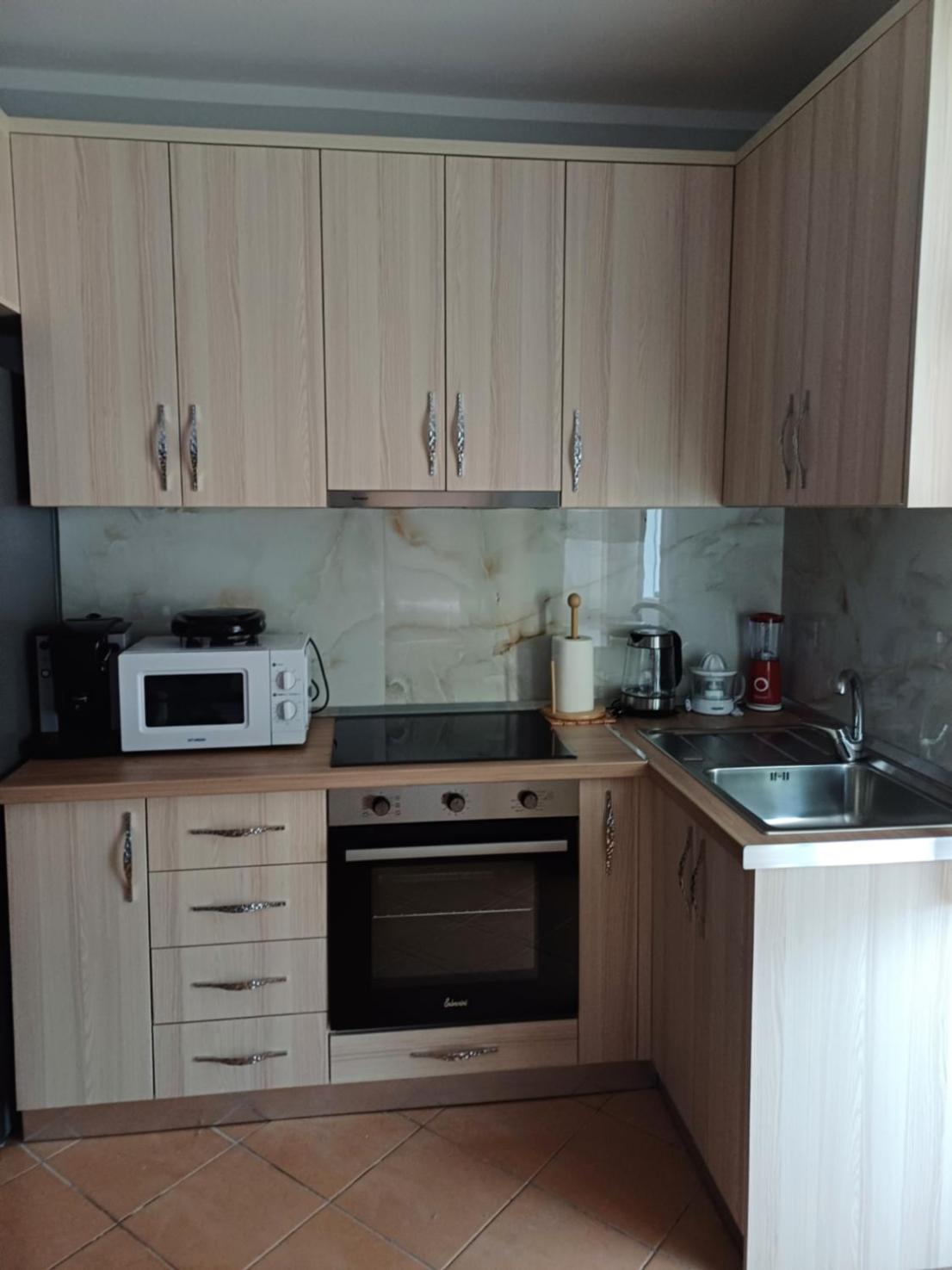 Apartamenti Vero Тирана Экстерьер фото